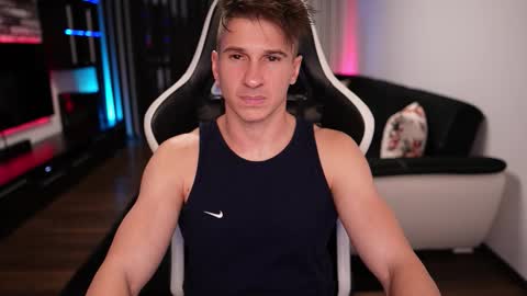 Dorian Reyes online show from 4, 10, 2025