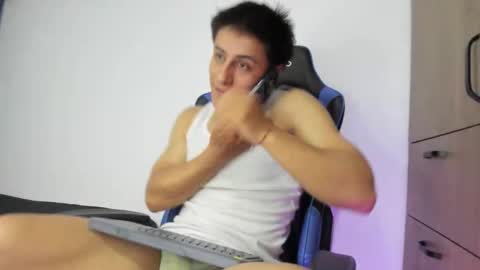 Snapshot of dorman_boy chatting on 10, 11, 2025 dorman_boy online show from 10, 11, 2025