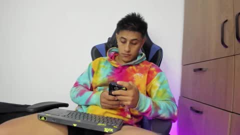 Snapshot of dorman_boy chatting on 15, 1, 2026 dorman_boy online show from 15, 1, 2026