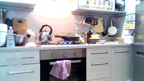 Dorrie Ann online show from 14, 12, 2024