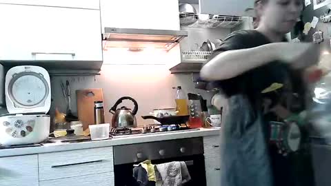 Dorrie Ann online show from 5, 3, 2025