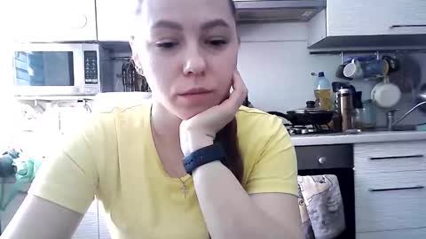 Dorrie Ann online show from 7, 3, 2025