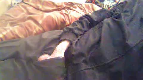 Hello  welcome to Slutsville  I am the Naked Chef  really  but you may call me Peter online show from 28, 10, 2025