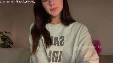 Lana  Eva  dont forget to give us a thumb up online show from 3, 6, 2026