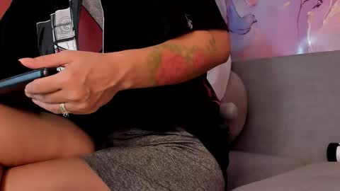 doublepleasure69_ online show from 10, 9, 2025