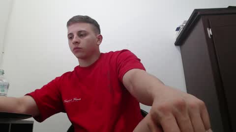 draco_boy2000 online show from 19, 9, 2025