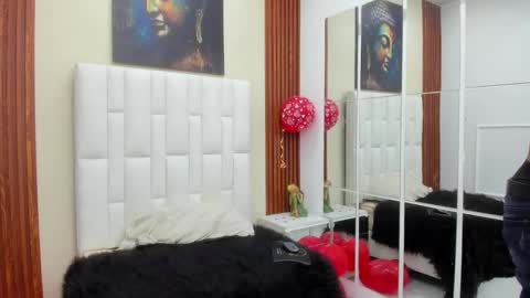  DRACO COX  online show from 21, 2, 2026