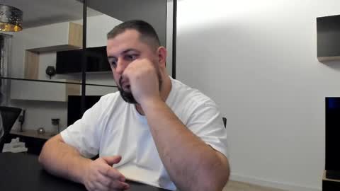 Draven A online show from 25, 2, 2025