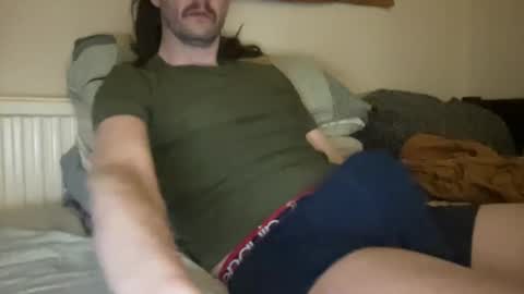 Dreads online show from 10, 5, 2026