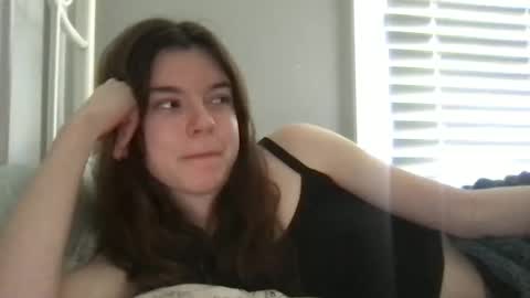 ur dream girl online show from 8, 3, 2025