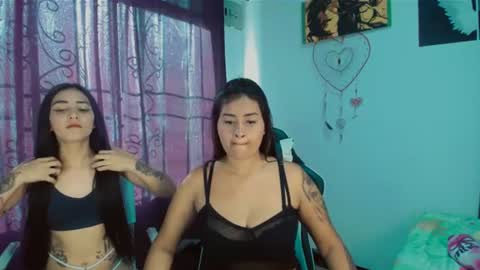 Snapshot of dream__girls69944 chatting on 18, 6, 2026 sharon online show from 18, 6, 2026