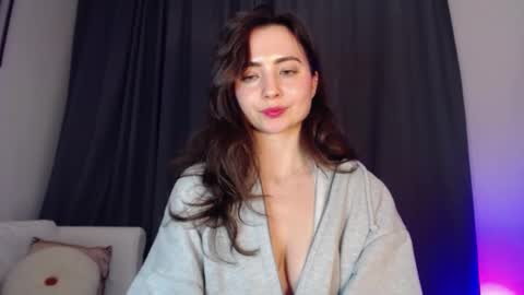 Snapshot of dream_nicole02 chatting on 7, 1, 2025 Nicole online show from 7, 1, 2025