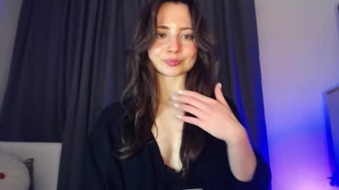 Snapshot of dream_nicole02 chatting on 5, 3, 2025 Nicole online show from 5, 3, 2025