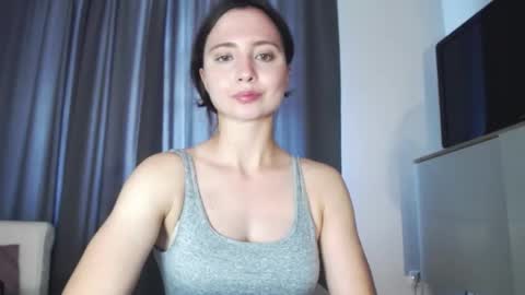 Snapshot of dream_nicole02 chatting on 9, 9, 2025 Nicole online show from 9, 9, 2025