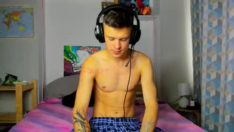 Snapshot of dreamyadam chatting on 26, 9, 2025 Adam Dream online show from 26, 9, 2025