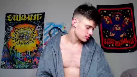 Snapshot of dreamyadam chatting on 18, 1, 2026 Adam Dream online show from 18, 1, 2026