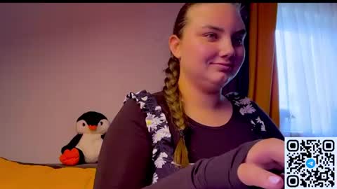 Snapshot of dreamyblushfairy chatting on 9, 7, 2026 Mila online show from 9, 7, 2026