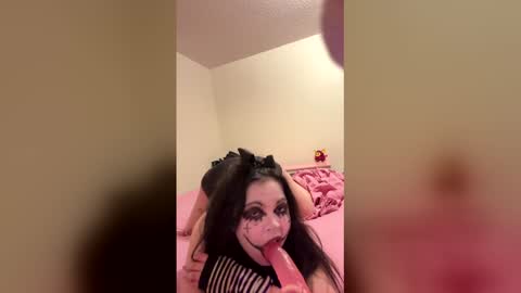 Snapshot of dreamycookies3 chatting on 13, 5, 2026 dreamycookies3 online show from 13, 5, 2026