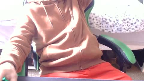 luvslutz online show from 14, 6, 2026