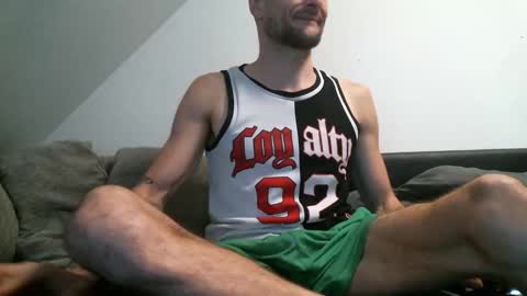 Snapshot of dresdenboy37 chatting on 30, 9, 2025 Ronny online show from 30, 9, 2025