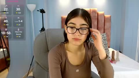 drilau_18 online show from 21, 5, 2026