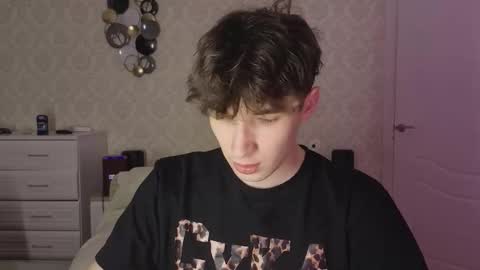 Mark online show from 11, 3, 2026