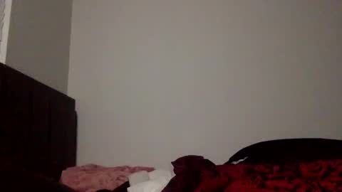 drizzlej_ online show from 3, 10, 2025