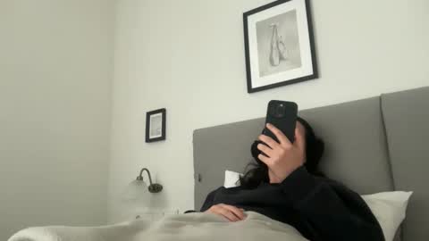 Dr. Resa online show from 8, 3, 2026