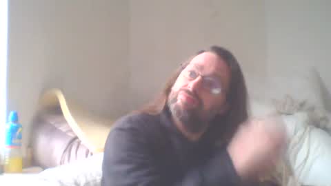 Snapshot of dukenucum73 chatting on 5, 1, 2025 chris online show from 5, 1, 2025