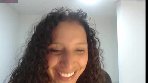 dulce1609 online show from 11, 3, 2025