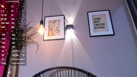 dulce__fiore07 online show from 13, 11, 2025