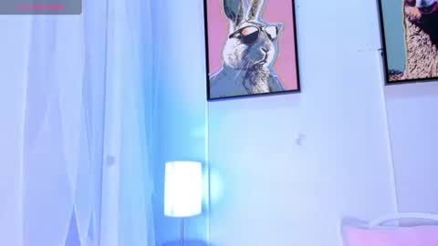 dulce__fiore07 online show from 24, 6, 2026