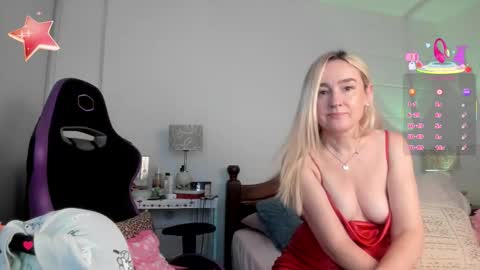 Snapshot of dulcejulia chatting on 1, 3, 2026 Sweetnina online show from 1, 3, 2026