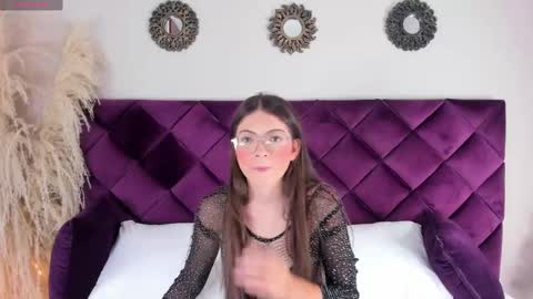 dulcevela online show from 6, 3, 2025