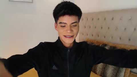 Dulcey online show from 4, 10, 2025