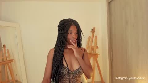 Snapshot of duna_du chatting on 11, 12, 2024 My birthday is tomorrow November 30  online show from 11, 12, 2024