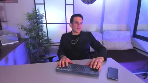 Dustin Sonne online show from 19, 11, 2025