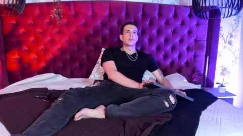 Dustin Sonne online show from 10, 2, 2026