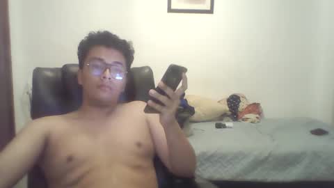 Snapshot of dustydik12 chatting on 18, 9, 2025 dustydik12 online show from 18, 9, 2025