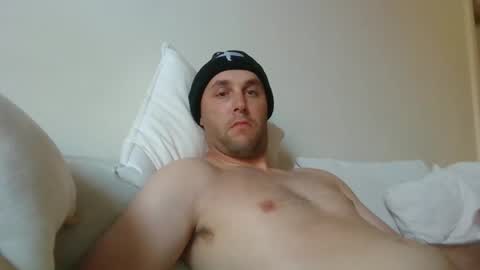 Snapshot of dustyroy09 chatting on 3, 12, 2024 dustyroy09 online show from 3, 12, 2024