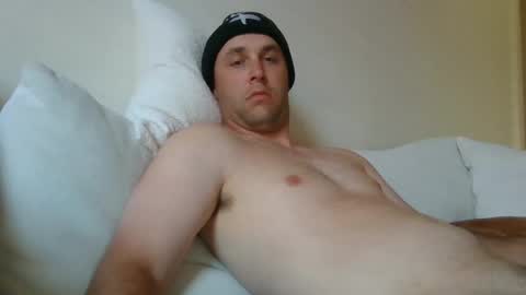 Snapshot of dustyroy09 chatting on 15, 1, 2025 dustyroy09 online show from 15, 1, 2025