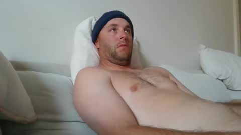 Snapshot of dustyroy09 chatting on 26, 2, 2026 dustyroy09 online show from 26, 2, 2026