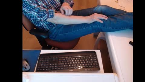 dutchpornking2 online show from 3, 2, 2025