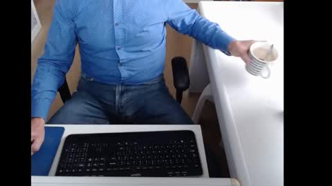 dutchpornking2 online show from 8, 10, 2025