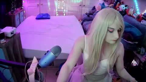 DvaDaisy online show from 17, 1, 2025