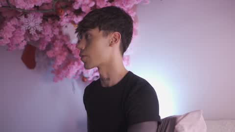 Dwayne xx online show from 17, 12, 2024