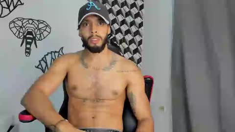 DWAYNIE online show from 10, 2, 2025