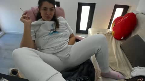 dayana online show from 3, 2, 2026