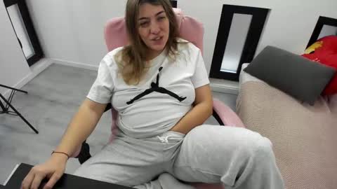 dayana online show from 28, 3, 2026