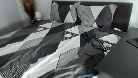 Dyanne online show from 15, 1, 2025